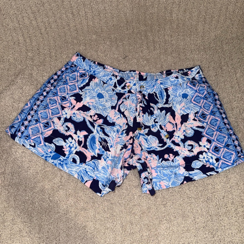 Lilly Pulitzer Blue and Pink Floral Women's Shorts